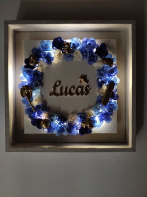 Quadro floral azul menino