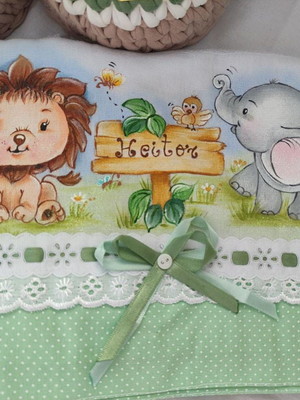 Fraldas personalizadas pintadas a mão