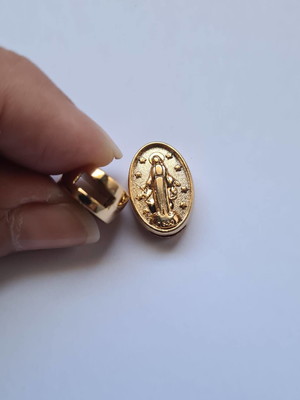 Entremeio passante da medalha milagrosa para terço