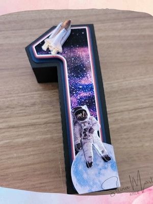 Número 3d de papel astronauta nasa