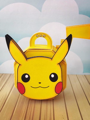 Caixa maletinha pokemon