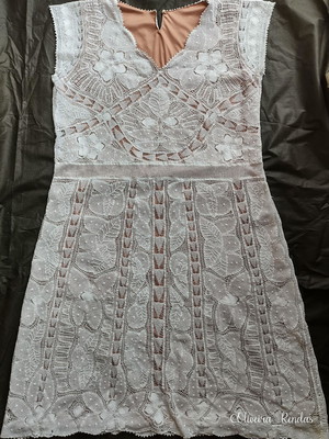 Vestido de renda renascença