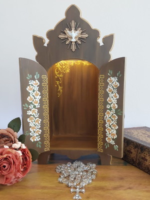 Oratório c/porta p/ imagens de até 20cm-com iluminação -m