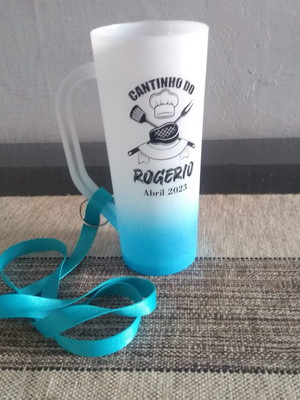 Caneca chopp slim jateado degrade com cordão com argola