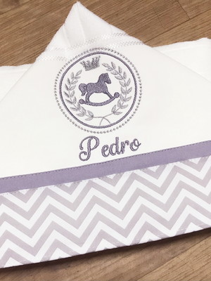 Toalha de banho para bebê personalizada tema cavalinho