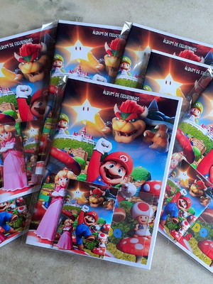 Álbum de figurinhas super mario bros