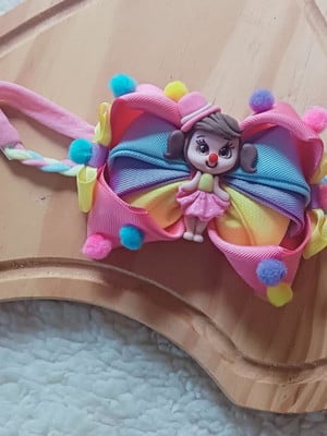 Laço circo com aplique menina