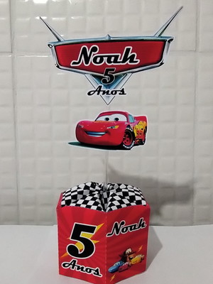 Centro de mesa: tema carros