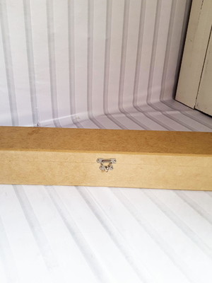 Caixa faca 46 x 7,5 x 7 com dobradiças e fecho