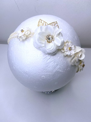 Tiara flor pérola
