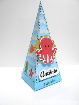 Caixa cone 3d - fundo do mar