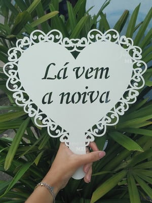 Placa com cabo vazada personalizada