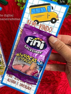 Cartão com mini fini- volta as aulas