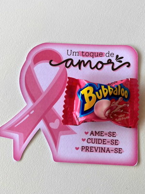 Card com chiclete bubbaloo- outubro rosa