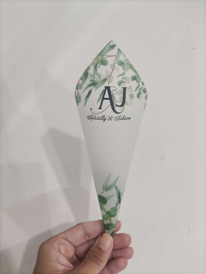 Cone para pétalas