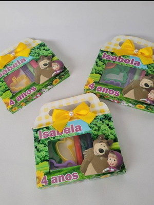 Kit diversão marsha e o urso