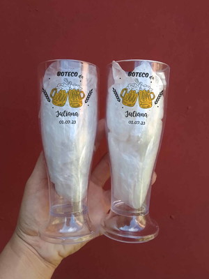 Copo tulipa acrílico personalizado