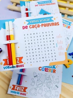 Lembrancinha escolar card+canetinhas