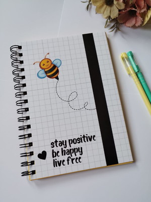 Caderno a5 capa dura pautado bee
