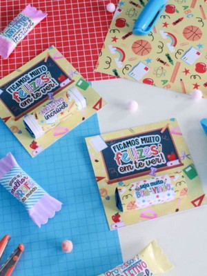 Card com bis - volta as aulas