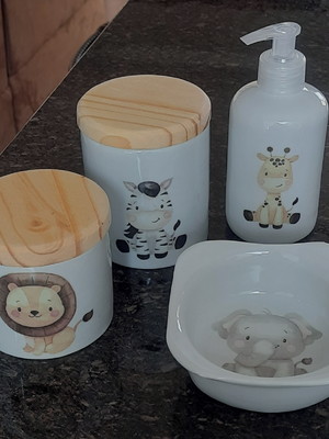 Kit higiene bebê safari 4 peças - tp pinus molhadeira decor