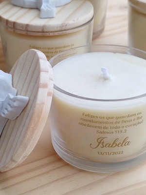 Lembrança batizado crisma vela aromática com pombinha