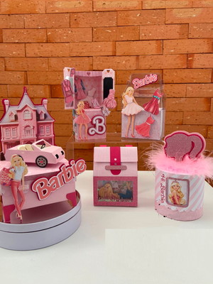 Arquivo de corte barbie 40( compre 1 e leve + 10