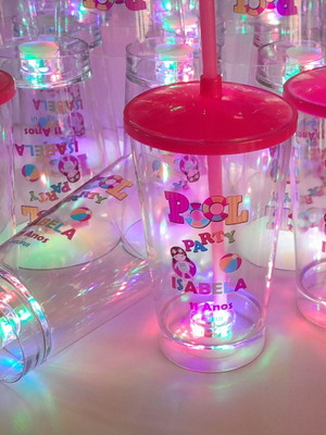 Copos leds com tampas e canudos - 500ml