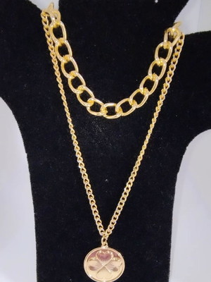 Colar duplo dourado