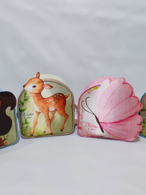 Mochila 3d bosque encantado (verniz)