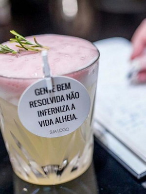 100 tag para bebidas e drinks personalizadas