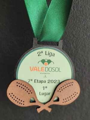 Kit 12 medalhas de beach tennis em mdf personalizáveis
