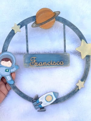 Guirlanda quadro para quarto de bebê maternidade astronauta