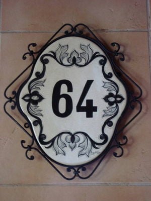 Placa numero para casa com ferragem