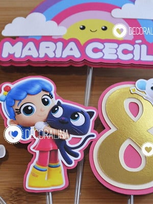 Topo de bolo vera e o reino do arco íris
