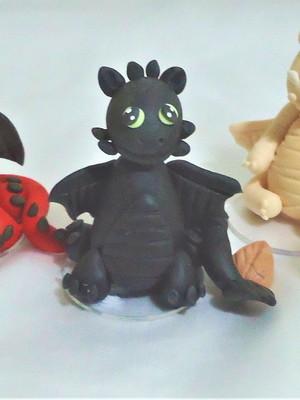 Kit enfeite topo bolo dragões como treinar seu dragão 5 pças