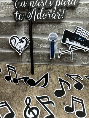 Topo de bolo eu nasci para te adorar notas musicais