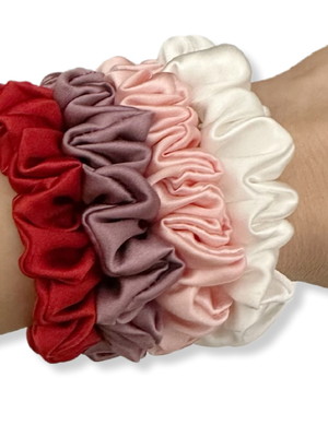 Kit com 300 scrunchies de cetim slim