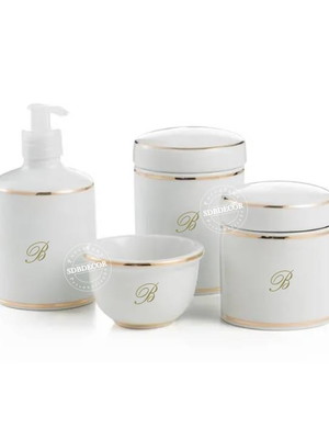Kit de higiene personalizado c/ inicial e filete de ouro a