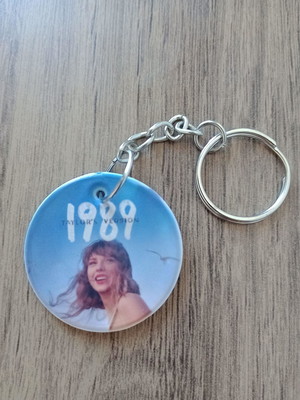 Chaveiro 1989 taylor's version taylor swift personalizado