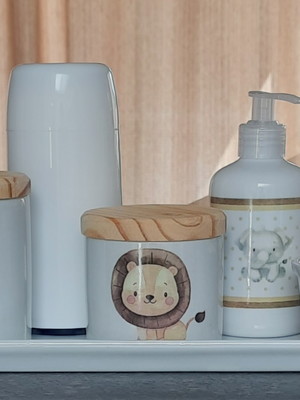 Kit higiene bebê safari 6 peças - tp pinus