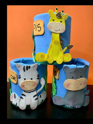 Latas decoradas safari em eva ( kit com 3 unidades)