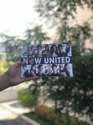 Necessaire slim personalizada presente now united kpop