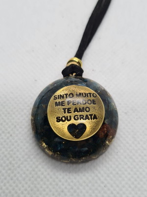 Orgonite colar hoponopono .(apatita)