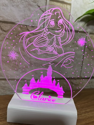 Topinho em acrilico com led - rapunzel