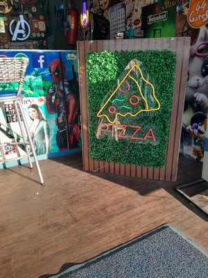 Pedaço de pizza 46 x 56