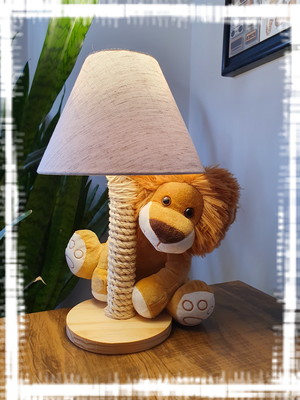 Abajur quarto safári leão