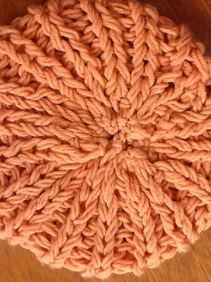 Boina de tricô em lã carrot
