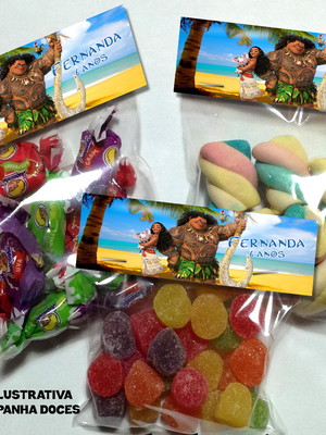 Lapela com saquinho moana não acompanha doces