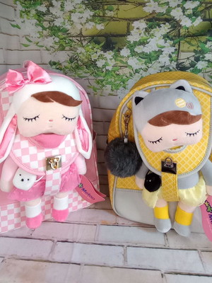 Mochila boneca metoo